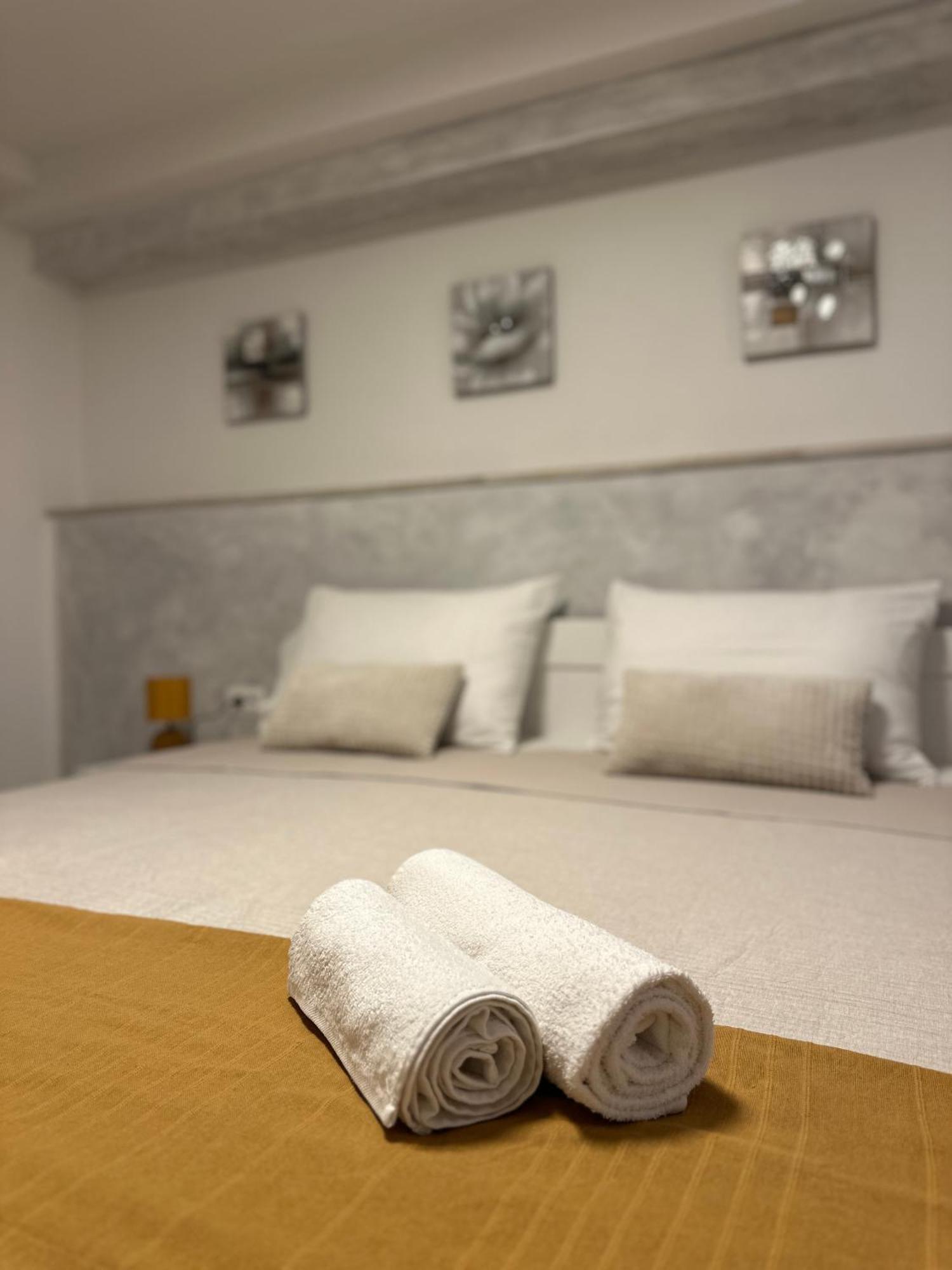 Apartment Bilic Pula Luaran gambar